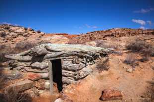 Dugout-9768.jpg Dugout-9768.jpg